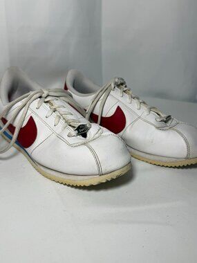 Nike Cortez '72 Basic SL (GS) Tennis Shoes Youth 7Y White/Varsity Red 904764-103